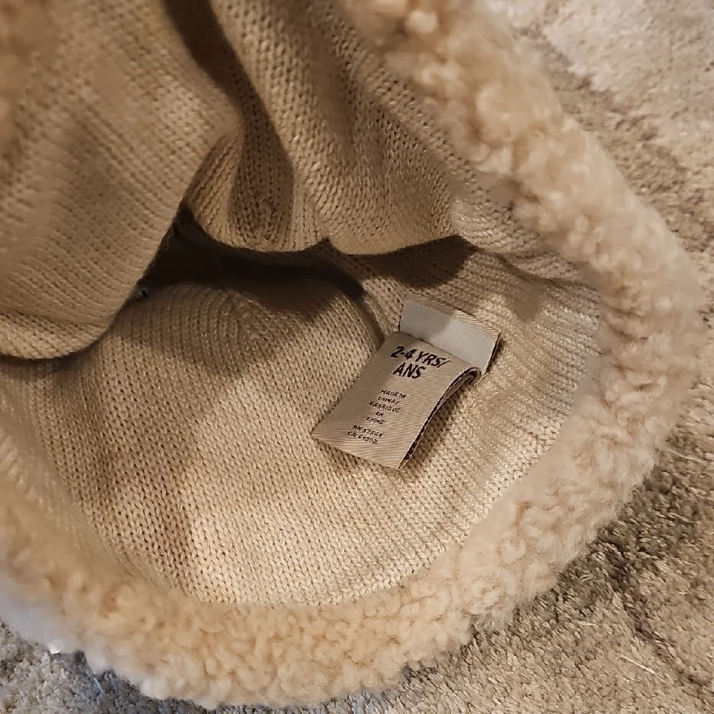UGG Kids Cream Fleece Beanie